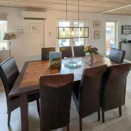 Σπίτι διακοπών 3 Bedroom Stunning In *
